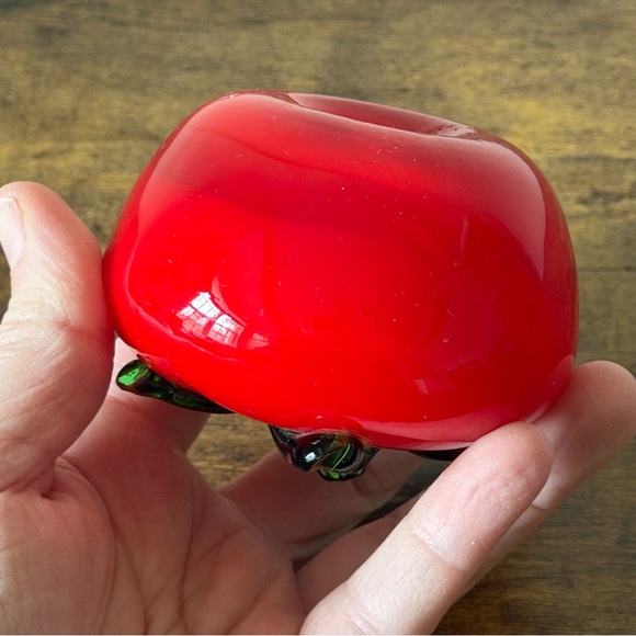 Vintage Italian Art Glass Tomato Paperweight - Picture 8 of 10